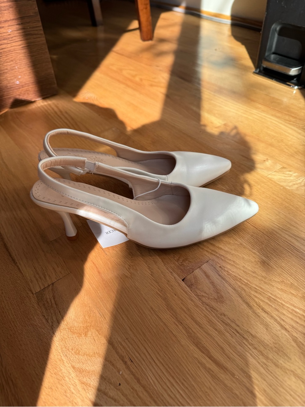 Zara Cream Pointed Slingback Heels